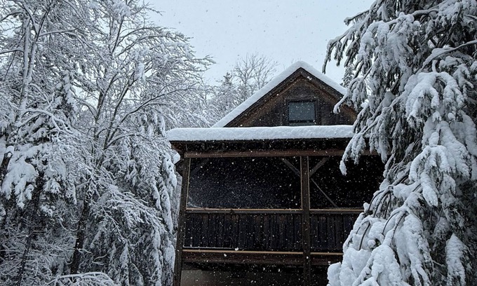 Tannersville Cabin | Cozy Catskills Cabin
