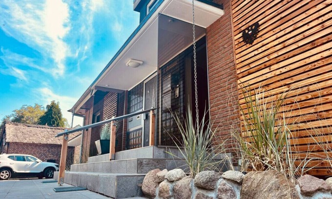 Ovendorf Condo | Cozy & Central Oasis close to beach