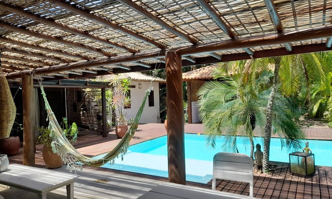 Arraial d'Ajuda Ski Chalet | Cozy Chalet in Arraial d'Ajuda
