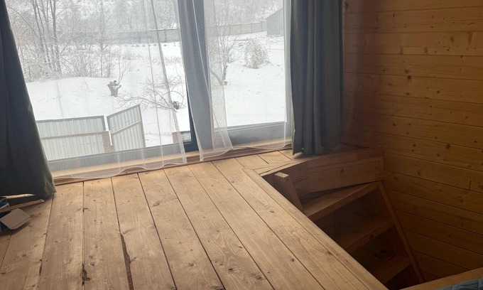 Almaty Ski Chalet | Cozy chalet in fabulous Almaty with AC, WiFi with city view and bbq zone