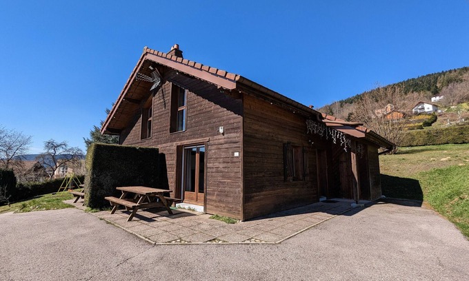 Gerardmer Cottage | Cozy Chalet with Fireplace, Near Lake & Ski Slopes, Family-Friendly Amenities