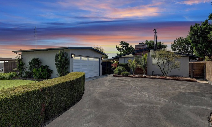 La Habra House | Cozy Charm! Fully Furnished Retreat OC + LA