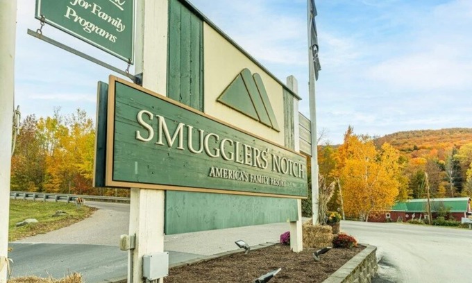 Jeffersonville Condo | Cozy Club Wyndham Smugglers Notch, 3 Bedroom Deluxe Suite
