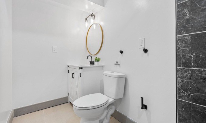 Wynnefield Apartment | Cozy Comfortable and Quiet Suites LL