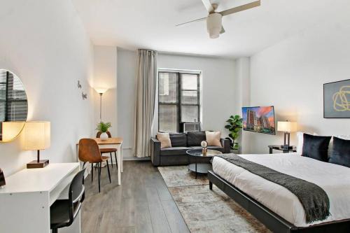 East Hyde Park Apartment | Cozy & Comfy Studio Apt in Chicago - Del Prado 418