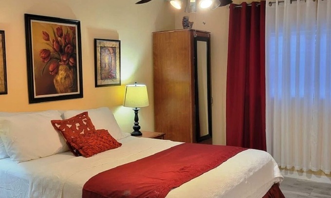 Tropic Condo | Cozy Condo For Rent In Melbourne Florida. 5 Miles from the beach