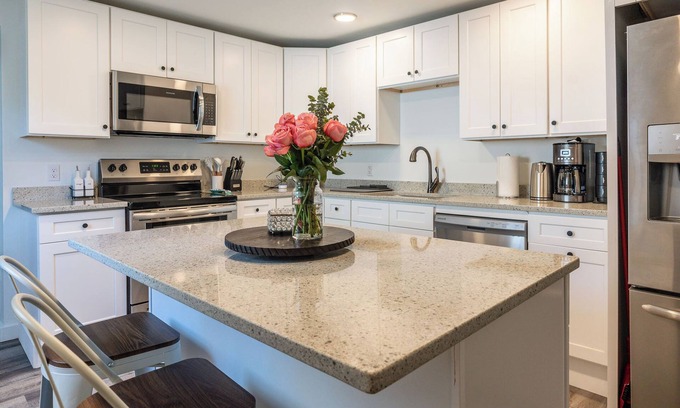 Kennebunk Condo | Cozy Contemporary River's Edge Retreat
