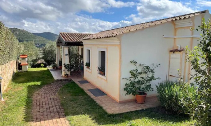 Trudda House | Cozy cottage close to everything
