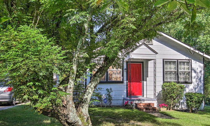 Augusta Cottage | Cozy Cottage ~ 1 Mi to Augusta Ntl Golf Course!