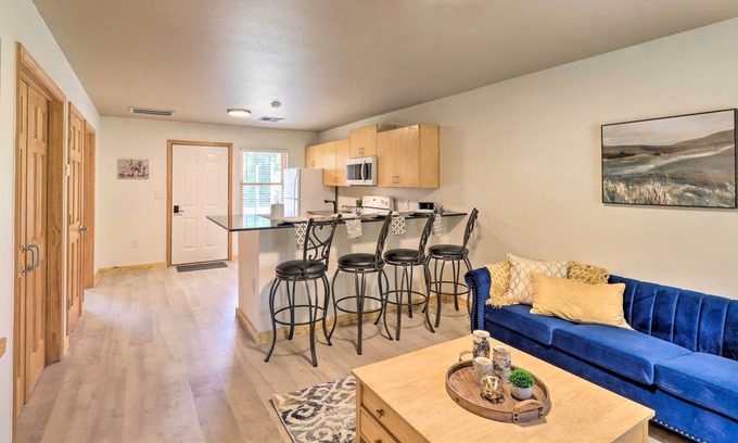 Cecil Cottage | Cozy Cottage < 1 Mile from Kindred Barn!
