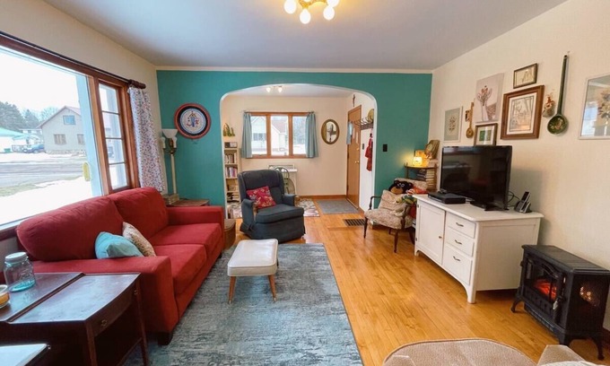 Gile Cottage | Cozy cottage by the lake