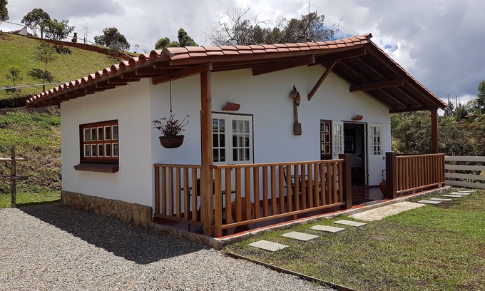 Rionegro Cottage | COZY COTTAGE COUNTRY