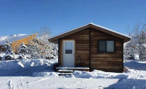 Driggs House | Cozy Cottage escape in the Tetons