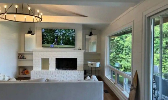 Ennismore House | Cozy Cottage remodelled with great private yard beach and dock! 3 Beds 1 Bath