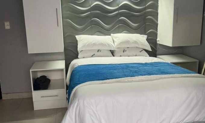 Ekurhuleni Apartment | Cozy Cottage