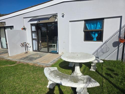 Sandbaai House | Cozy Cottage