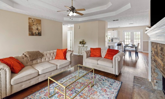 Covington House | Cozy Covington Home