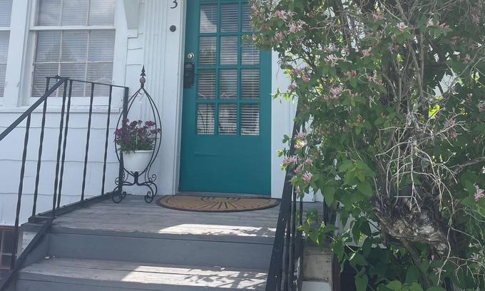 Riverton House | Cozy Craftsman Apartment in the Heart of Riverton