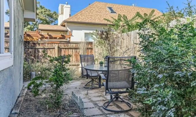 Baker House | Cozy Denver Bungalow - Baker Area - Pet Friendly!nn