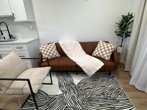 South Montebello Apartment | Cozy & Dreamy Getaway Home !