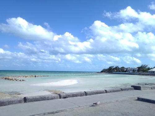 Nassau Apartment | Cozy Efficiency Near Beach