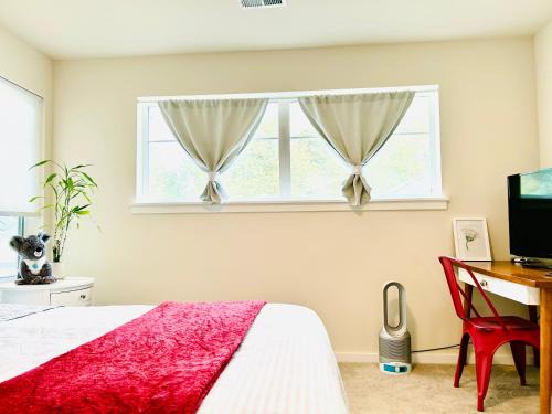 Maplewood House | Cozy Ensuite 1b1b1wc wifiACparking