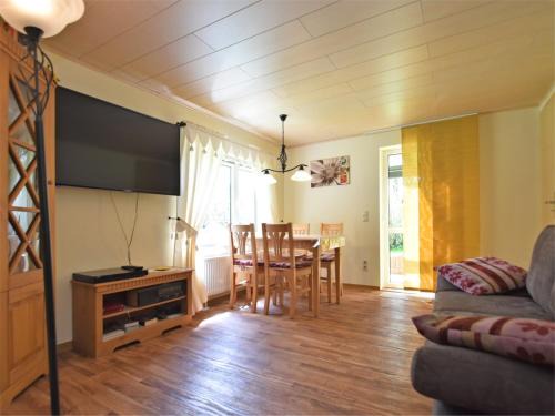 Crottendorf House | Cozy Escape in Walthersdorf, cleaning included