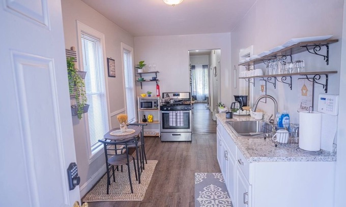 Minneapolis House | Cozy Escape: Your Home Away from Home.