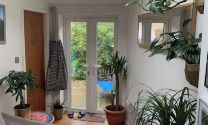 Headington Cottage | Cozy, family-friendly 3-bedroom cottage in Headington