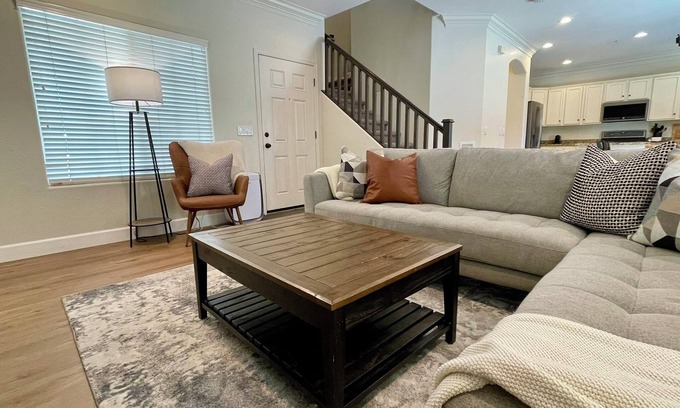 Gilbert House | Cozy Family-Friendly Gilbert Home