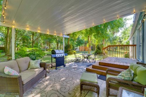 Vero Beach House | Cozy Fort Pierce Cottage on Farm Animal Rescue!