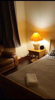 Luton Bed & Breakfast | Cozy Guest House
