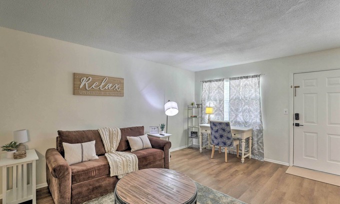 Hanahan Condo | Cozy Hanahan Condo w/Cooper River Access!