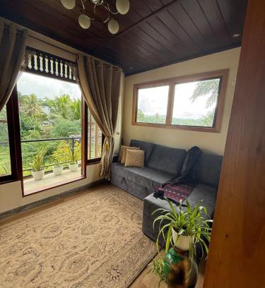 Katugastota Apartment | Cozy Hideaway and Quiet Rooftop in Beautiful Kandy