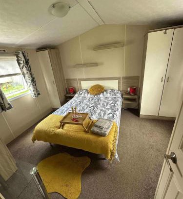 Anderby Creek House | Cozy Holiday Home in Anderby Creek