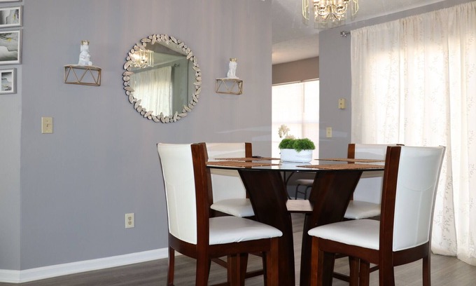 Irondale House | Cozy Home Away From Home