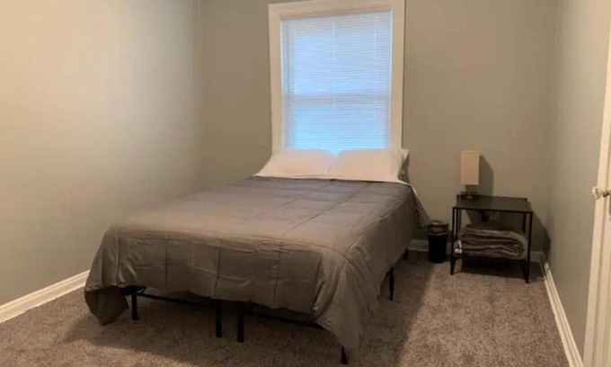 Dayton House | Cozy Home Close to University & Oregon District
