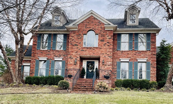 Buechel House | Cozy home for Derby or PGA - Great for groups!