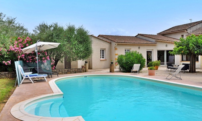 Cavillargues House | Cozy home in Cavillargues