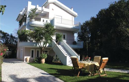 Aigialeia House | Cozy Home In Kamares Aigio Pel