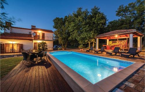 Kapelica House | Cozy Home In Kapelica With Wifi