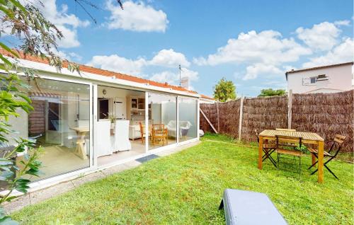 L'Epine House | Cozy Home In L'épine With Wifi