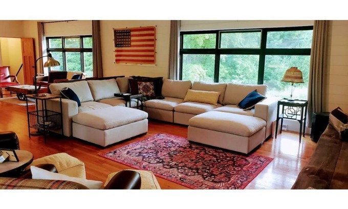 Maple City House | Cozy Home nestled in the heart of Leelanau County