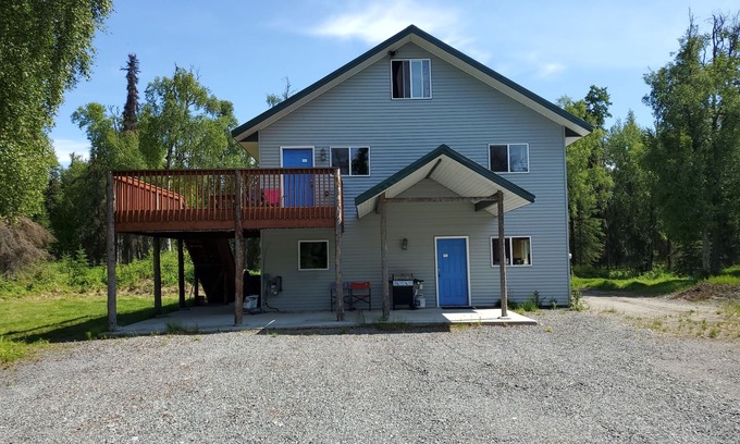 Kalifornsky House | Cozy home, with in minutes of Kenai and Kasilof rivers.