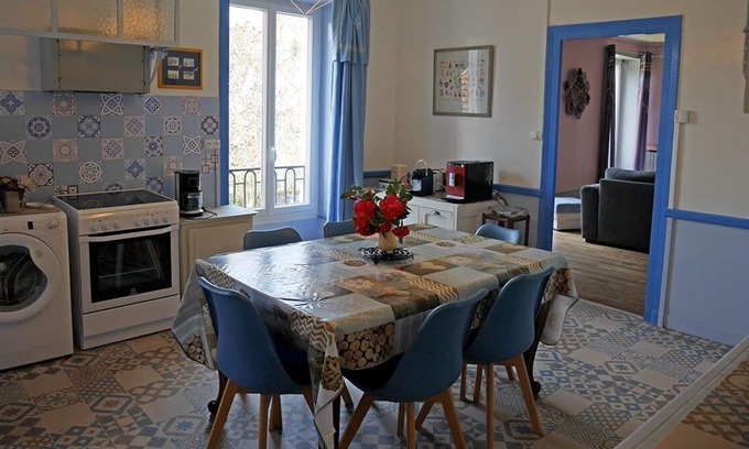 Saint-Martial-de-Valette House | cozy house by the river in a green environment