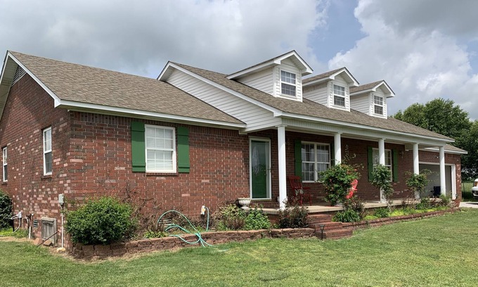 Compton House | Cozy house in Compton, AR