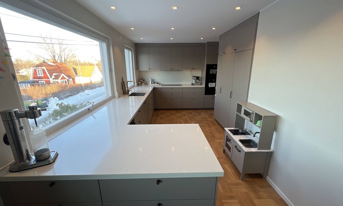 Vendelso House | Cozy house in southern Stockholm close to swimming, nature and public transport