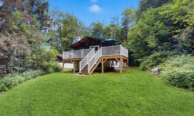 Waterbury Center House | Cozy house in woods w/gas fireplace, partial a/c, deck, bbq, w/d, wifi, kitchen