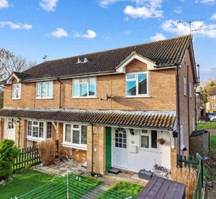 Polegate House | Cozy house with garden