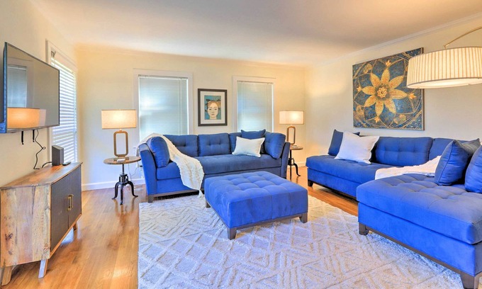 Jonesboro House | Cozy Jonesboro Abode w/ Yard - 18 Mi to Dtwn!